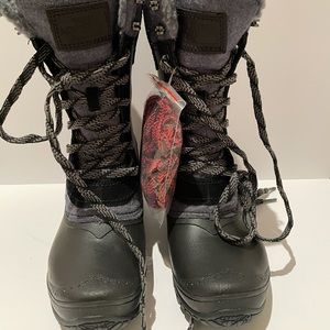 The North Face Shallista III Boots Size 5